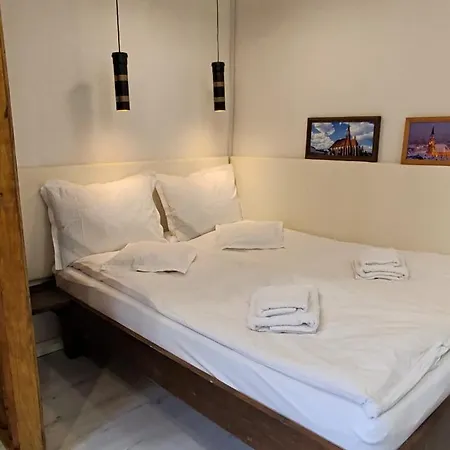 Apartment Center 3
