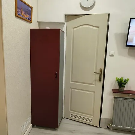 Center 3 Apartment